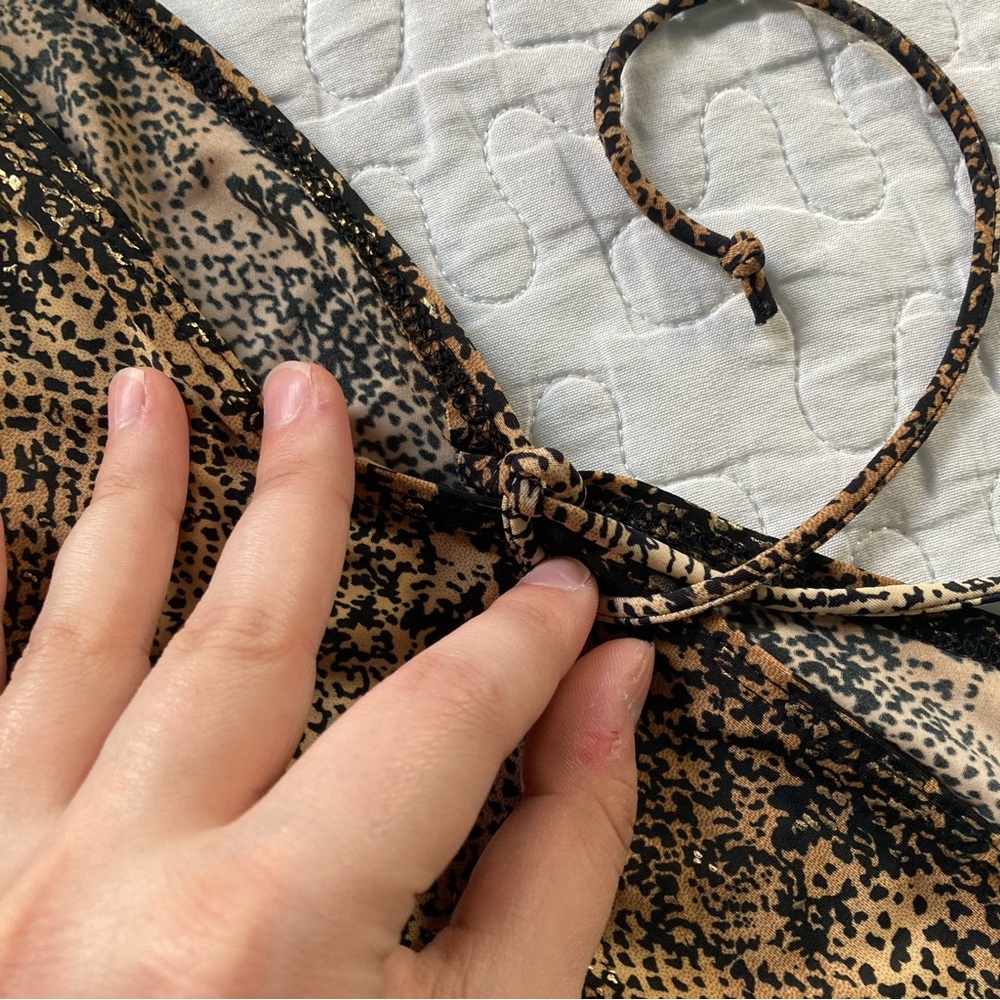 Vintage 90s Leopard Print Tie Up Rave Top 🐆 - Picture 5 of 7